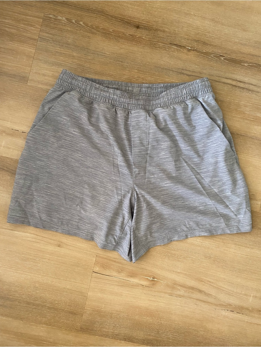 Lululemon Women’s Grey Lined Pull-On Shorts